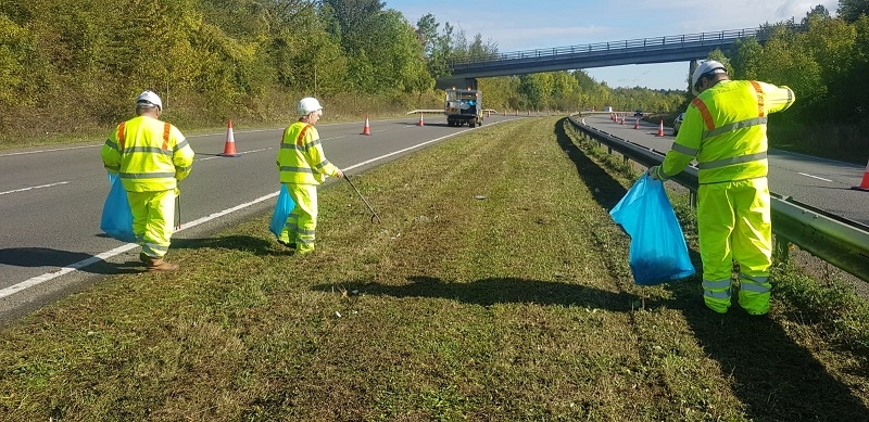 Dacorum Borough Council Glears Six Tonnes Of Rubbish From The A41